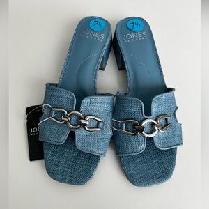 NWT JONES NEW YORK UNSA Women’s Blue Textured Mules with Silver Accent, Size 7.5